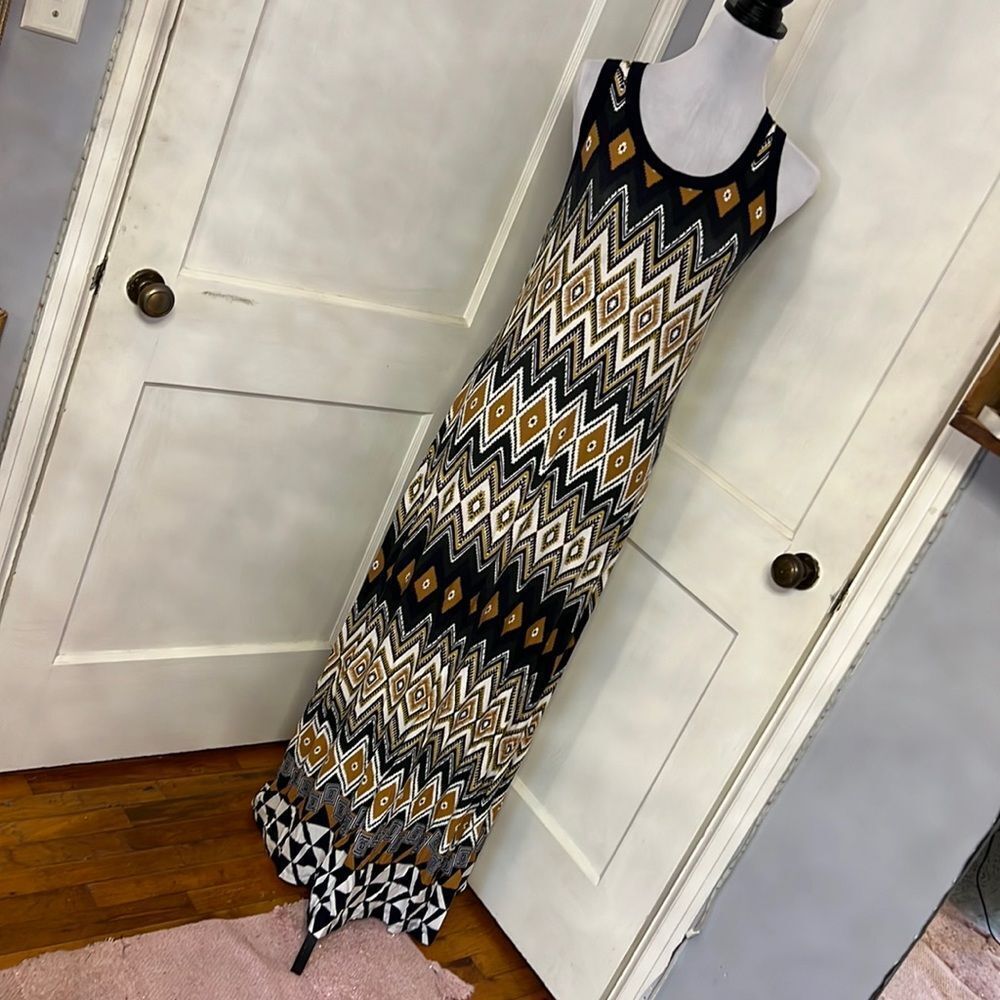 KAREN KANE MAXI DRESS -Women’s Large